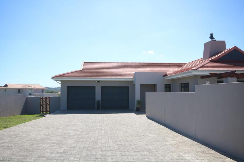 3 Bedroom Property for Sale in Kidds Beach Eastern Cape